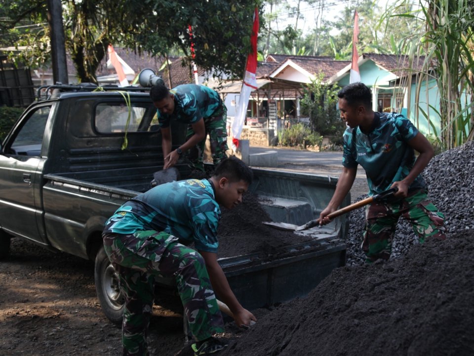 Tugu Prasasti