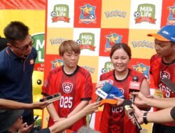 Aya Miyama dan Mana Iwabuchi Beri Coaching Clinic di Jakarta
