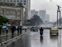 Cuaca Jakarta Hari Ini, BMKG: Pagi Cerah Berawan, Sore hingga Malam Hujan Ringan
