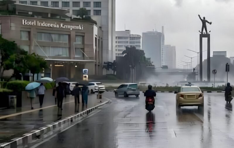 Cuaca Jakarta Hari Ini, BMKG: Cerah Berawan hingga Hujan Ringan