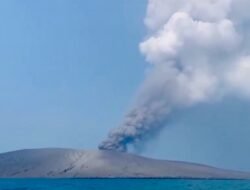 Lima Jurnalis Hilang Kontak Saat Meliput Erupsi Gunung Anak Krakatau, Basarnas Lakukan Pencarian