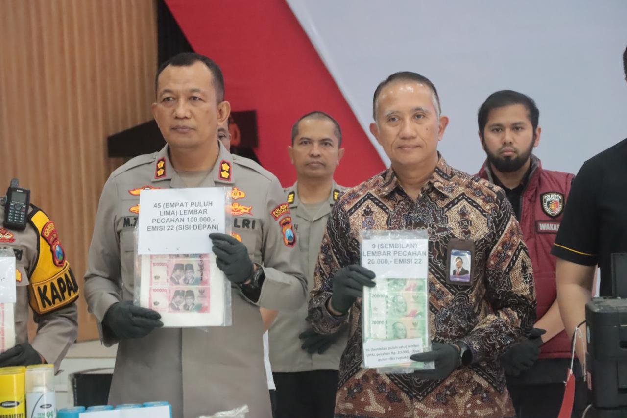 Jaringan Uang Palsu Senilai Rp 298 Juta di Sidoarjo Berhasil Diungkap Polisi