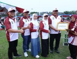 Pengabdian Berbuah Penghargaan, Kecamatan Kota Kisaran Barat Sabet Juara Umum Jambore Kader Posyandu Asahan 2026
