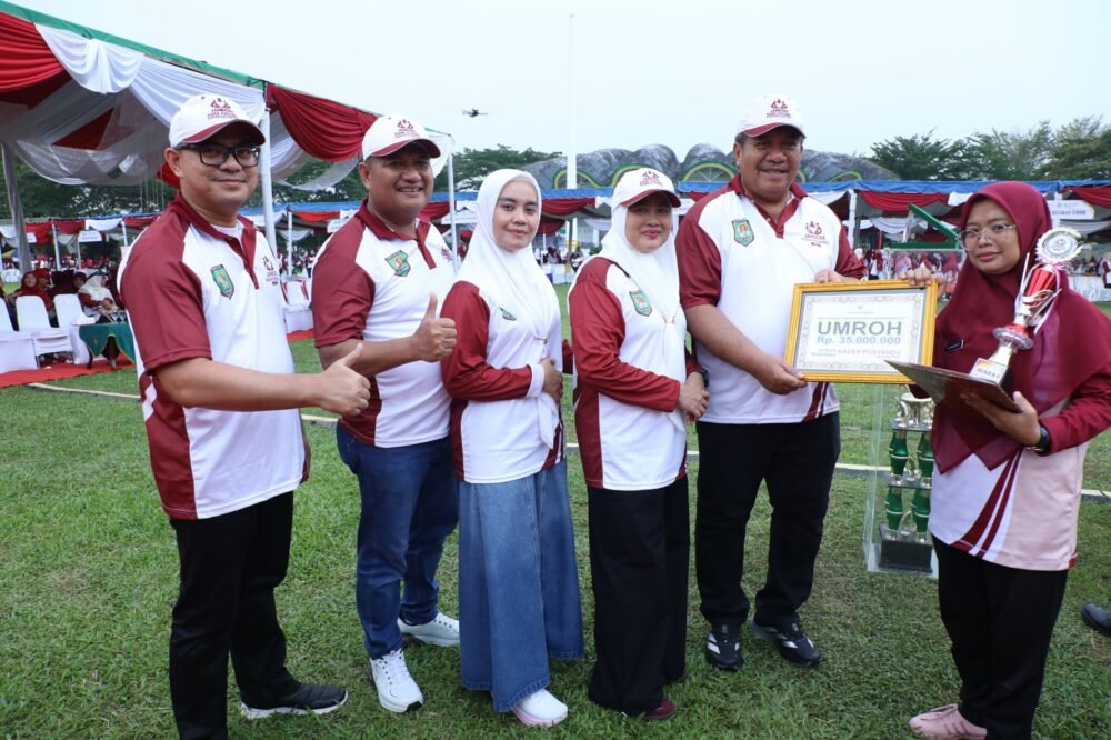 Pengabdian Berbuah Penghargaan, Kecamatan Kota Kisaran Barat Sabet Juara Umum Jambore Kader Posyandu Asahan 2026