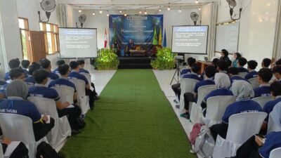 Koramil Leces Berikan Wasbang Bagi Calon Mahasiswa Universitas Amik Taruna