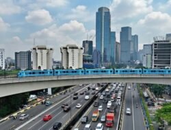 Cuaca Jakarta Hari Ini Cerah, BMKG: Suhu Capai 33 Derajat Celsius