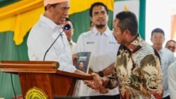 Mentan Amran Sulaiman Puji Petani Sawit Binaan PTPN IV PalmCo di Hadapan Ribuan Mahasiswa UMRI