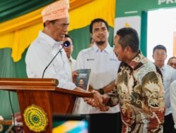 Mentan Amran Sulaiman Puji Petani Sawit Binaan PTPN IV PalmCo di Hadapan Ribuan Mahasiswa UMRI