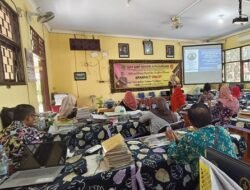 Nurul Mawaridah Ajak Guru SMPN 4 Pasuruan Temukan Titik Balik PjBL