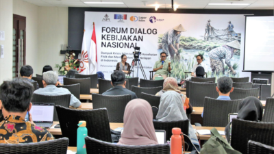 Krisis Iklim Ancam Kesehatan Petani dan Nelayan