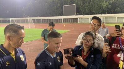 Herdman Ingin Timnas Indonesia Kembali ke Identitas Permainan