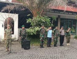 Jaga Kebersihan, Dandim Probolinggo Pimpin Kerja Bakti di Pasar Kronong