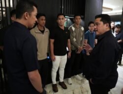 Erick Thohir Motivasi Tim Bulu Tangkis Indonesia
