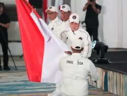Ayu dan Daniel Jadi Flag Bearer Indonesia