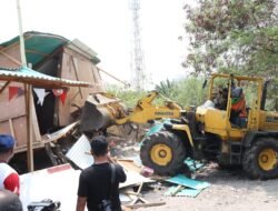 Polisi Bongkar 30 Lapak Narkoba di Kampung Ambon