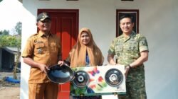 Dandim 0809/Kediri Serahkan Rumah Hasil Bedah kepada Warga Brenggolo