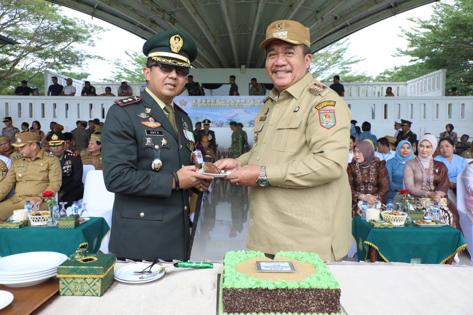 Sinergi Kuat Menjaga NKRI: Bupati Asahan Hadiri Peringatan HUT ke-81 TNI di Kisaran