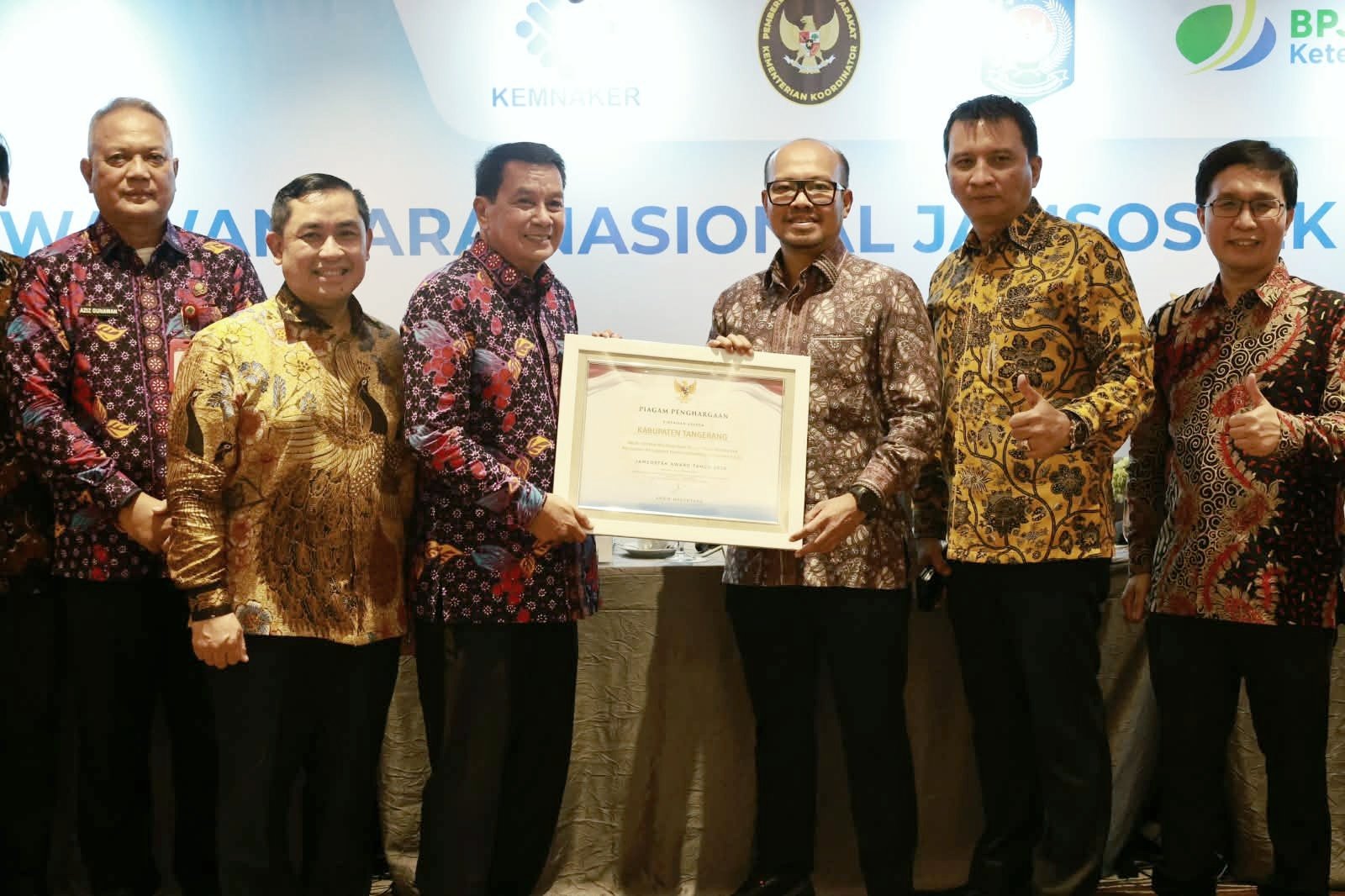 Pemkab Tangerang Raih Jamsostek Award 2026, Lakukan Terobosan Pekerja Rentan BPJS Ketenagakerjaan