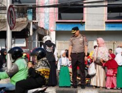 Kapolresta Sidoarjo Turun Langsung Pagi Melayani di Jalan Raya
