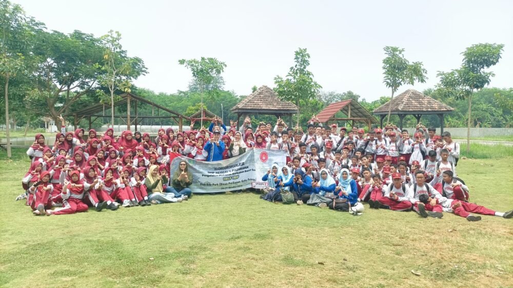 Kokurikuler Kelas VIII SPANPA: Field Trip ke Fish Edupark, Murid Belajar Mengolah Bandeng Jelak dan Mengenal Ekosistem Laut