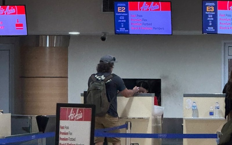 Imigrasi Ngurah Rai Deportasi 10 WNA, Tiga Pemegang Izin Investor Langgar Ketentuan
