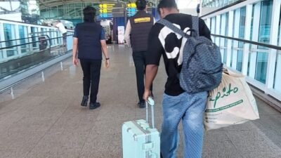Dalam Dua Pekan, Imigrasi Ngurah Rai Deportasi 12 WNA, 7 di Antaranya Terlibat Pemasaran Vila Ilegal di Bali