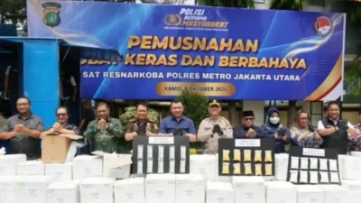 Kajari Jakarta Utara Hadiri Pemusnahan 9,9 Juta Butir Obat Keras Ilegal Senilai Rp15 Miliar