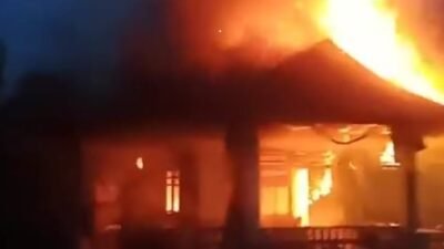 Rumah Kakak Wartawan Media Sudut Pandang di Desa Tanjung Kemuning 1, Kaur, Terbakar