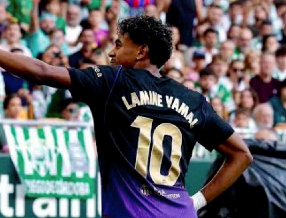Lamine Yamal Raih Pemain Muda Terbaik Ballon d’Or untuk Ketiga Kalinya