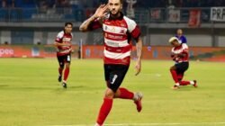 Cetak Gol di Menit ke-89, Madura United Tumbangkan Persib Bandung