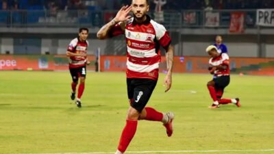 Cetak Gol di Menit ke-89, Madura United Tumbangkan Persib Bandung