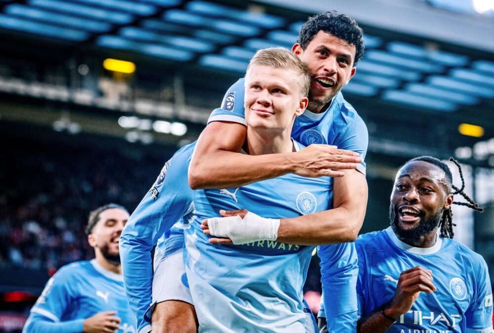 Manchester City Hajar Liverpool 3-0 di Anfield, The Citizens Puncaki Klasemen