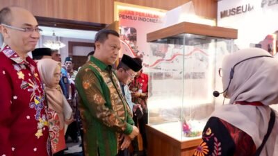 Munjirin Ajak 80 Pelajar Jakarta Timur Belajar Sejarah Pemilu di Museum