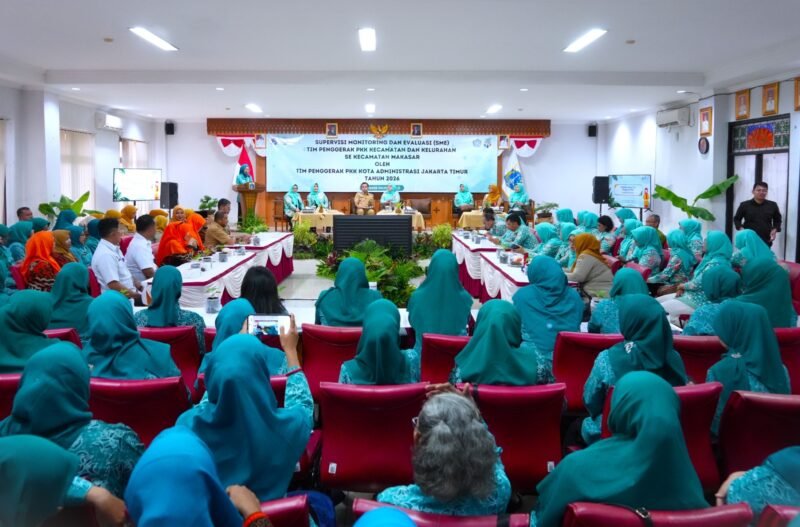Essie Munjirin Apresiasi Gerakan PKK di Kecamatan Makasar