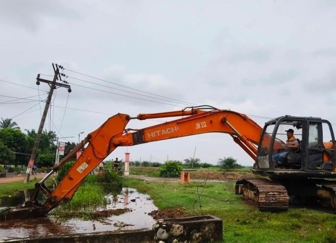 Antisipasi Banjir Saat Musim Hujan, PTPN IV PalmCo Normalisasi Sungai di Labuhanbatu