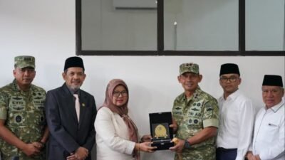 Pangdam XXX/Rinambora Silaturahmi dengan Ketua DPRD NTB, Lanjut Hadiri Sidang Paripurna
