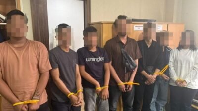 Polda Kepri Tangkap 17 Orang dalam Pengungkapan Jaringan Ekstasi di Batam