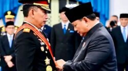 Prabowo Anugerahkan Bintang Mahaputera kepada Listyo Sigit dan Dedi Prasetyo