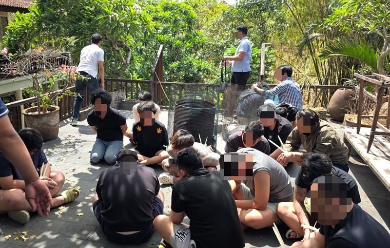 Imigrasi Ngurah Rai Amankan 17 WNA Diduga Jalankan Bisnis Pinjaman Daring Ilegal di Bali