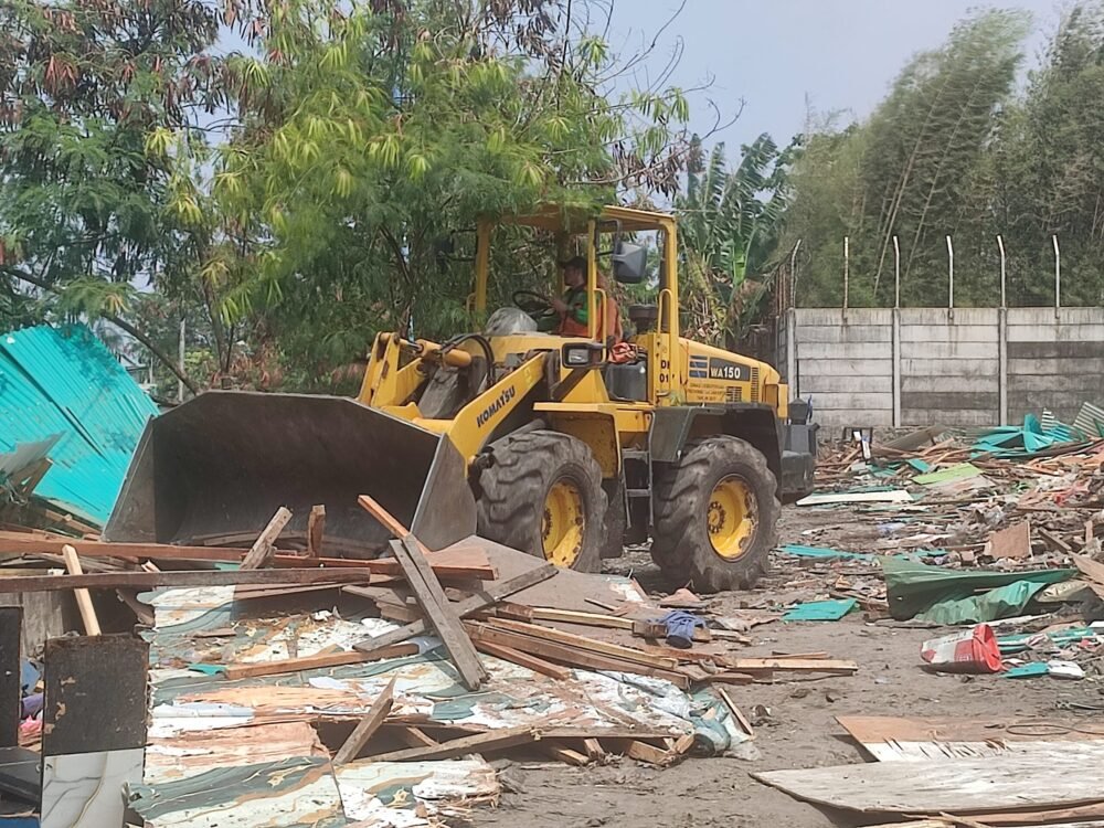 Polisi Bongkar 30 Lapak Narkoba di Kampung Ambon