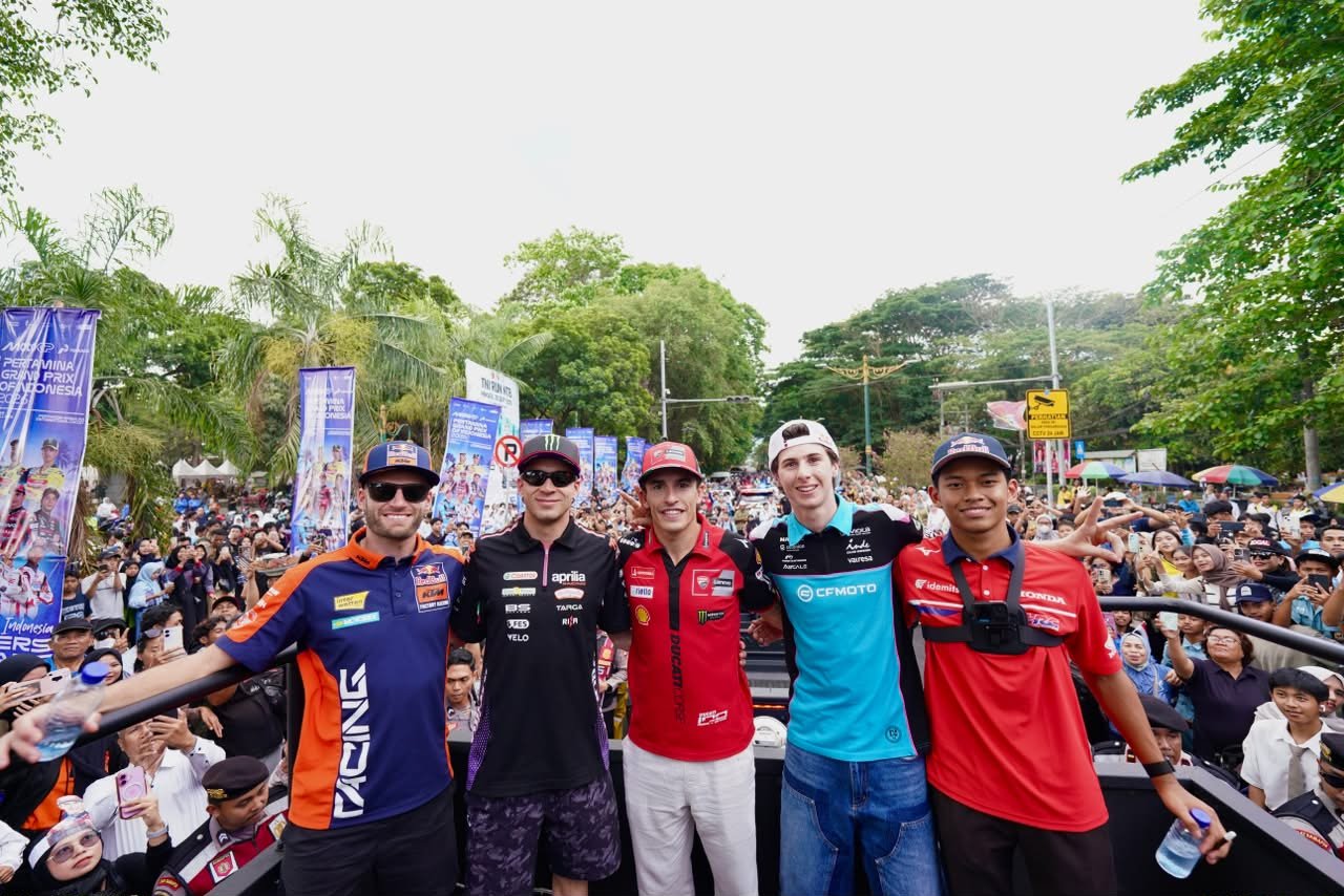 Ribuan Warga Mataram Sambut Pembalap MotoGP 2026
